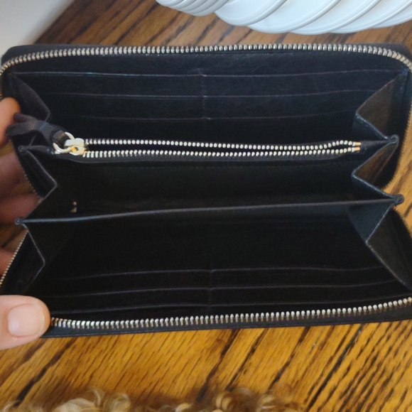 Balenciaga Arena wallet in Black - Picture 3 of 7